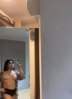 Viona Nataliu - Transsexual escort in Jakarta Photo 13 of 16