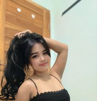 Vionitta Luna - escort in Bali Photo 1 of 6