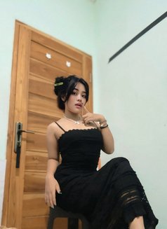 Vionitta Luna - escort in Bali Photo 2 of 6