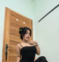 Vionitta Luna - puta in Bali