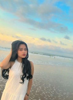 Vionitta Luna - escort in Bali Photo 3 of 6