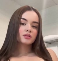Vip Arabic Natural 19 Years Old - puta in Doha