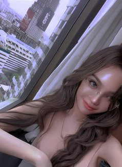 VIP Bella massage service - Acompañantes transexual in Bangkok Photo 7 of 9