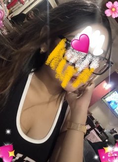 VIP Cam show & meet girl - escort in Chennai Photo 1 of 4