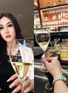 🦋VIP🇴🇲 CANDY #🦋 - Transsexual escort in Muscat Photo 8 of 11