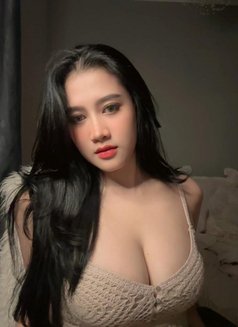 Vip Doha - escort in Doha Photo 3 of 5