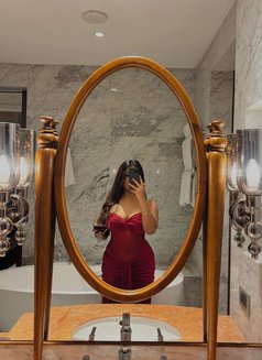 Vip Escort Available Bangalore - escort in Bangalore Photo 6 of 6