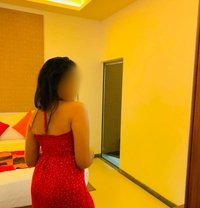 ꧁༺ PUNE ❖ROYAL FUN❖ ALINA ༻꧂ - puta in Pune