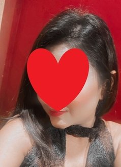 Vip Escort Girl 5 Star Hotel Service - escort in Noida Photo 7 of 9