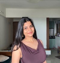 Vip Escort High Profile - escort in Colombo