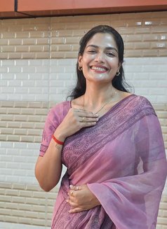 Himani Joshi - escort in Hyderabad Photo 3 of 3