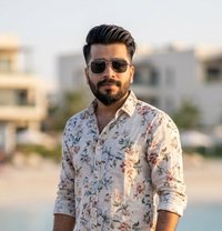 Vip Escort مرافقة الشخصيات المهمة - Male escort in Al Manama