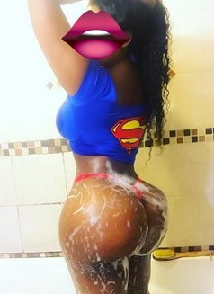 Vip Escort Salma - escort in Nairobi Photo 2 of 5