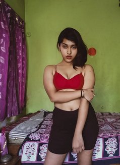 Vip Escort Service Available 24*7 - escort in Jaipur Photo 3 of 3
