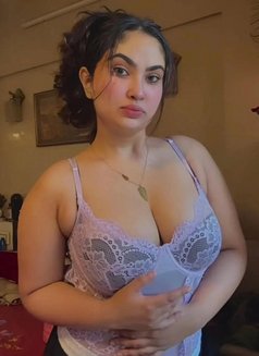 Vip Escort Service Available 24*7 - puta in Kolkata Photo 3 of 3