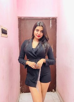 Vip Escort Service Available 24*7 - escort in Chandigarh Photo 1 of 3