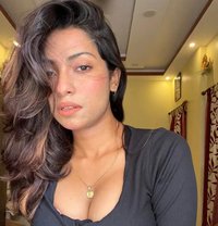 Vip Escort Service Available 24*7 - puta in Vapi