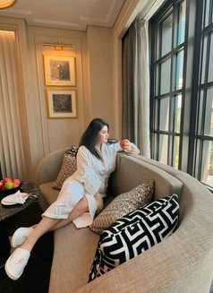 Vip Escort Service Available 24*7 - puta in Thane Photo 1 of 3