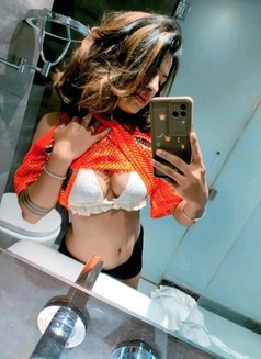 Vip Escort Service Available - escort in Singapore Photo 6 of 6