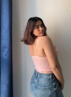 Vip Escort Service - escort in Ahmedabad Photo 2 of 6