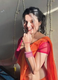 Vip Escort Service - escort in Ahmedabad Photo 3 of 3