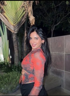 Vip Escort Service - puta in Ahmedabad Photo 1 of 3