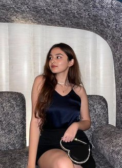 Vip Escort Service - escort in Bangalore Photo 2 of 3