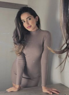 Vip Escort Service - escort in Kolkata Photo 2 of 3