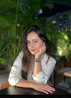 Vip Escort Service - escort in Mumbai Photo 4 of 4