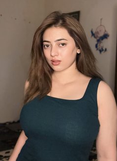 Vip Escort Service - escort in Navi Mumbai Photo 1 of 6
