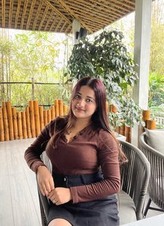 Vip Escort Service - puta in Pune Photo 4 of 6