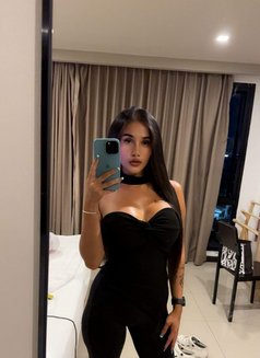 Vip Escort Service - escort agency in Doha Photo 5 of 5