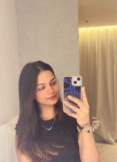 ꧁Vip Genuine Independent Girls 100%CASH - escort in Bangalore Photo 1 of 5