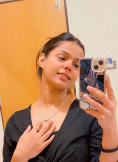꧁Vip Genuine Independent Girls 100%CASH - escort in Bangalore Photo 3 of 5