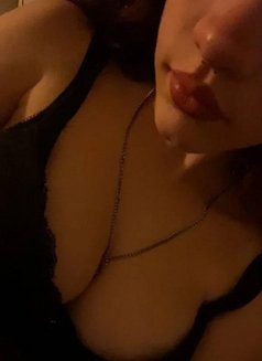 Vip Girls بنات خاصة - escort in Cairo Photo 2 of 14