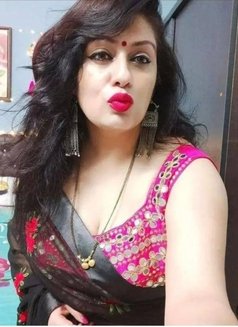 Vip High Profile Call Girl Homely Aunty - escort in Bangalore Photo 1 of 1