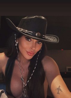 Vip Hot BARBIE PORNSTAR - Transsexual escort in Bangkok Photo 22 of 24