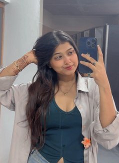 Vip Indian Girls Available for Sex Servi - escort in Kuwait Photo 1 of 4