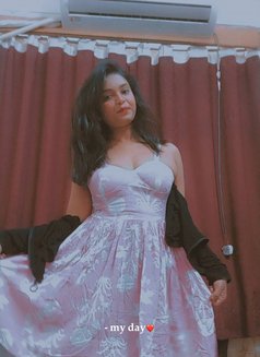Vip Kavya Genuine & No Advance Escort Se - puta in Pune Photo 1 of 3