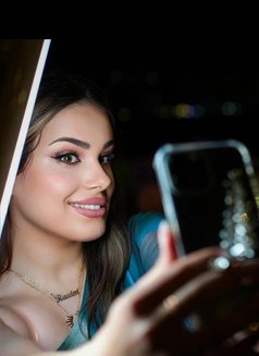 Vip🩷 - escort in Beirut Photo 2 of 6