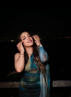 Vip🩷 - escort in Beirut Photo 5 of 6