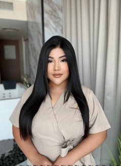 Vip Massage in 4 star hotel / Thai lady - puta in Abu Dhabi Photo 7 of 7