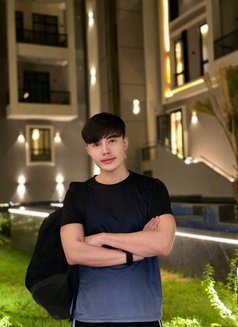 VIP massage sexy gay big dick - Male escort in Riyadh Photo 3 of 7