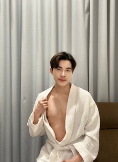 Zoogus Hot gay VIP massage - Male escort in Riyadh Photo 4 of 6