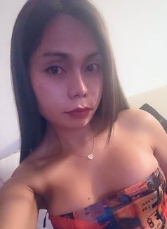 Vip massage youngJem versa both - Transsexual escort in Abu Dhabi Photo 1 of 23