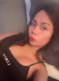 Vip massage youngJem versa both - Transsexual escort in Abu Dhabi Photo 22 of 23