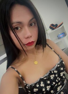 Vip massage youngJem versa both - Transsexual escort in Abu Dhabi Photo 23 of 23