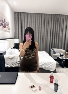 Vip massage youngJem versa both - Transsexual escort in Abu Dhabi Photo 17 of 18