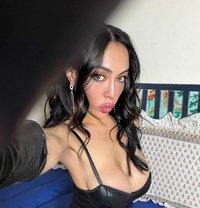 La Demi doll - Transsexual dominatrix in Tel Aviv