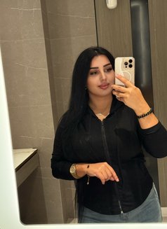 Vip Models Escort Service No Advance Pay - escort in Pune Photo 5 of 6